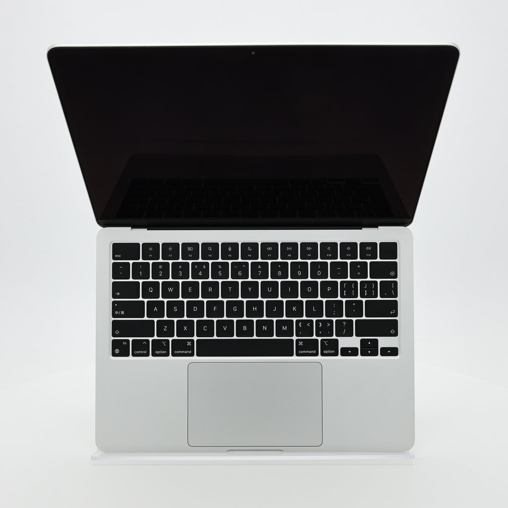 95新 Apple MacBook Air 22年 13寸 M2（8+10核） 8G RAM 512G SSD 銀色