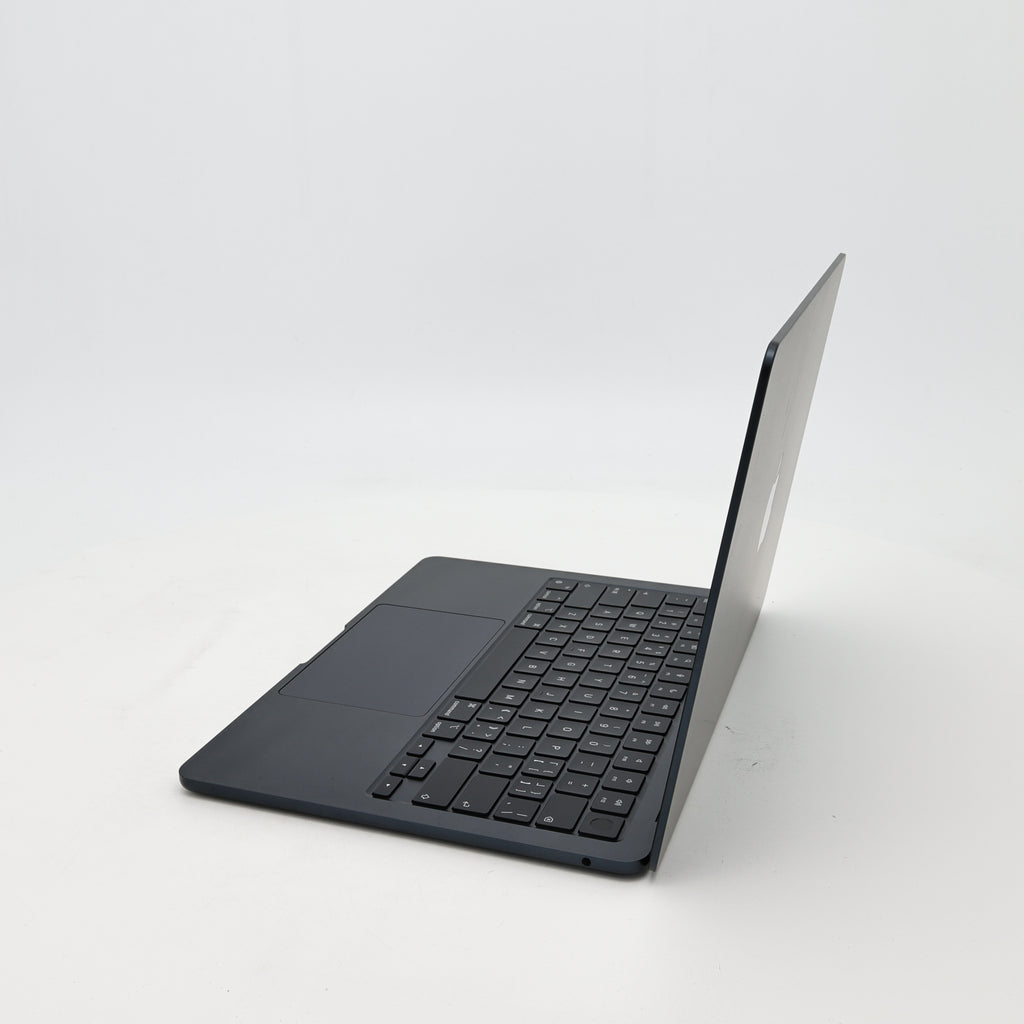 95新 Apple MacBook Air 22年 13寸 M2（8+10核） 16G RAM 256G SSD 午夜色