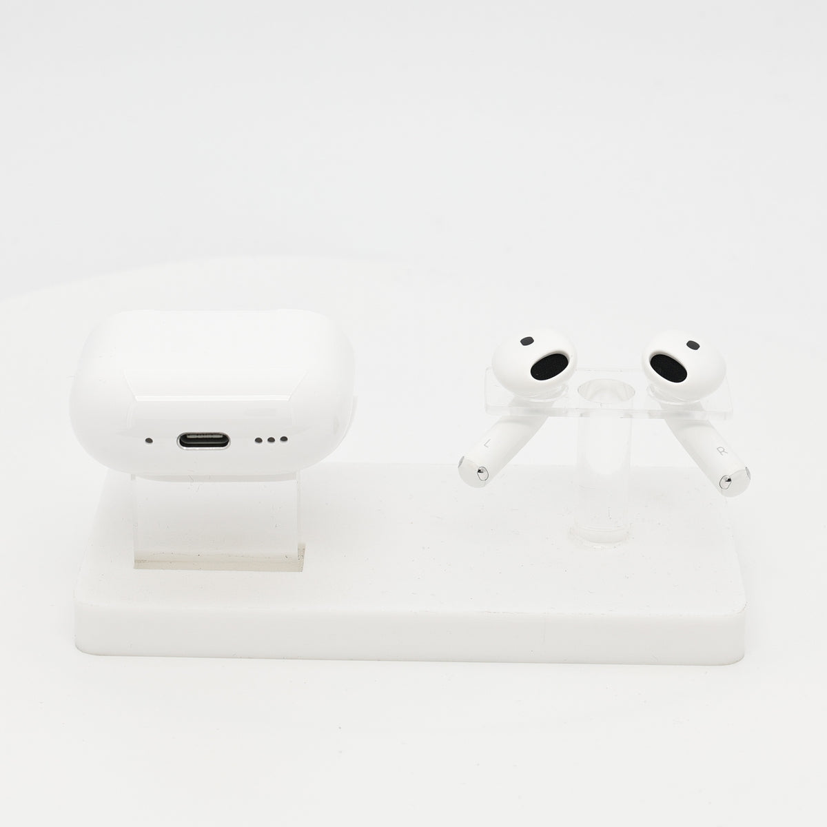 99新 Apple AirPods 4 (支持主動降噪) 白色