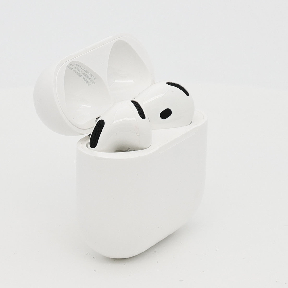 99新 Apple AirPods 4 (不支持主動降噪) 白色