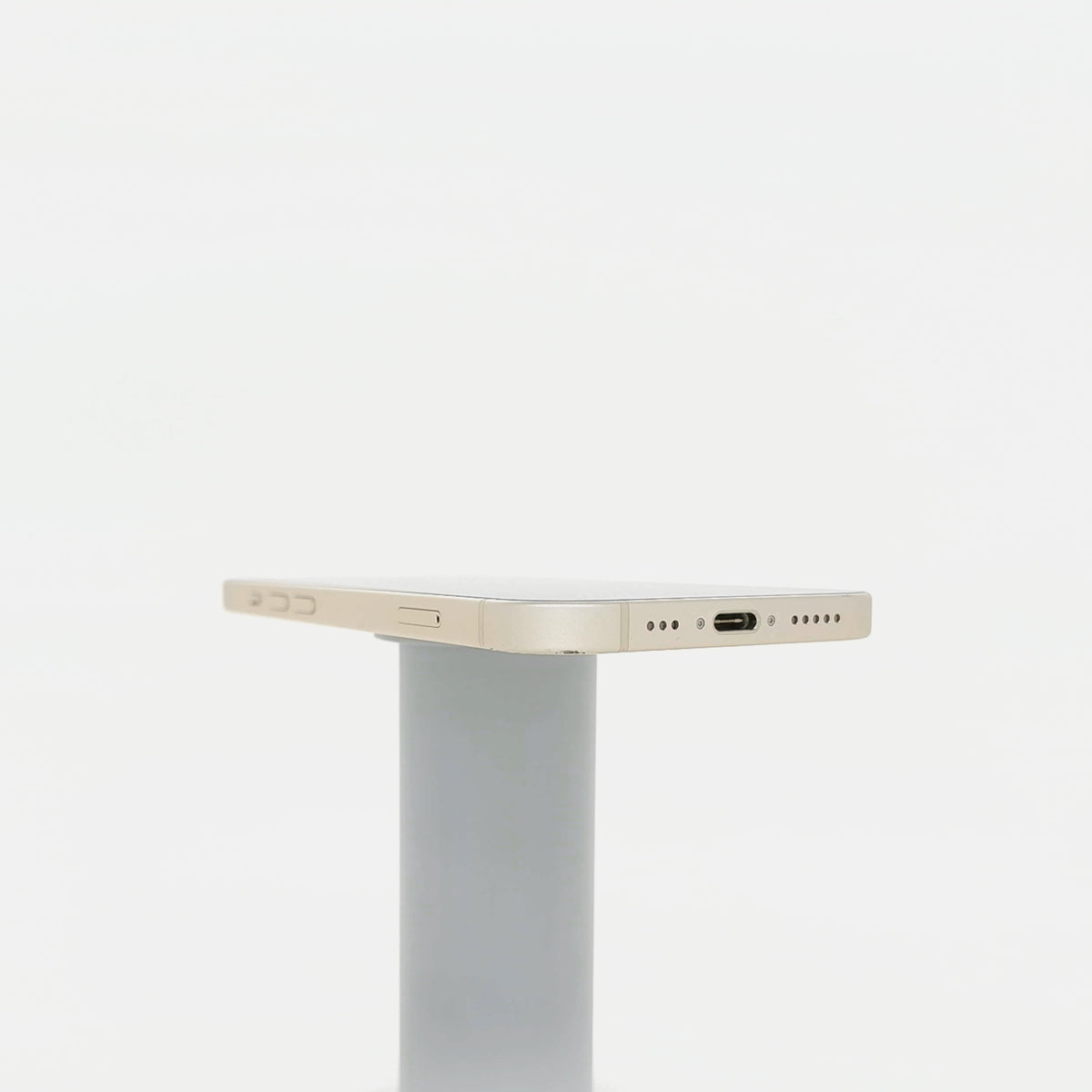 95新 Apple iPhone 15 128G 黃色 中國大陸版