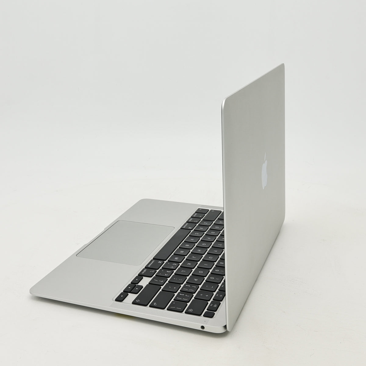 95新 Apple MacBook Air 20年 13寸 i3 1.1G 8G RAM 256G SSD 銀色