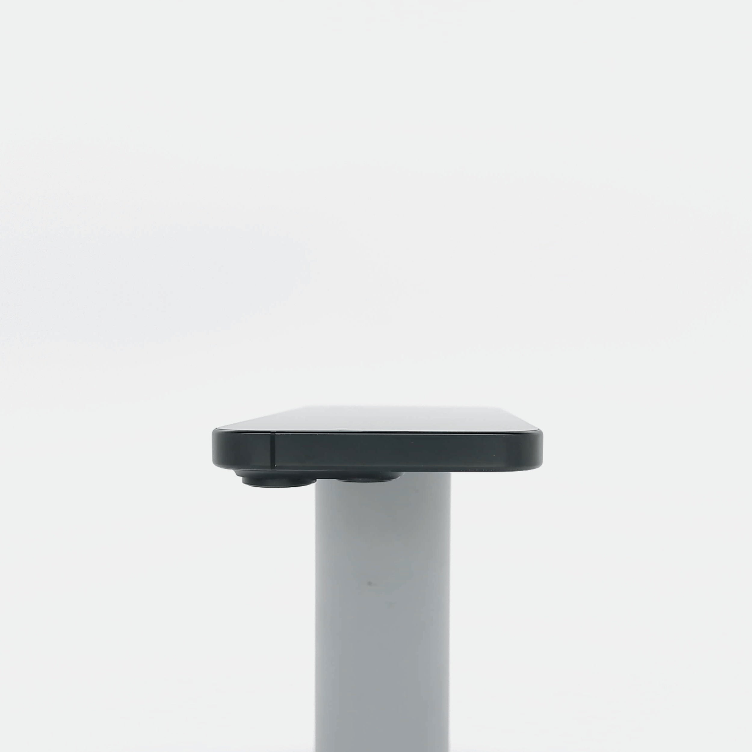 95新 Apple iPhone 16 Pro 128G 黑色鈦金屬 中國大陸版
