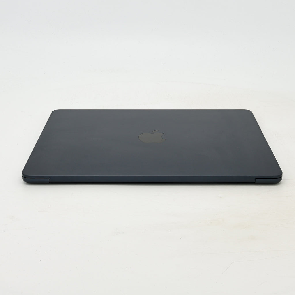 95新 Apple MacBook Air 24年 13寸 M3（8+8核） 8G RAM 256G SSD 午夜色