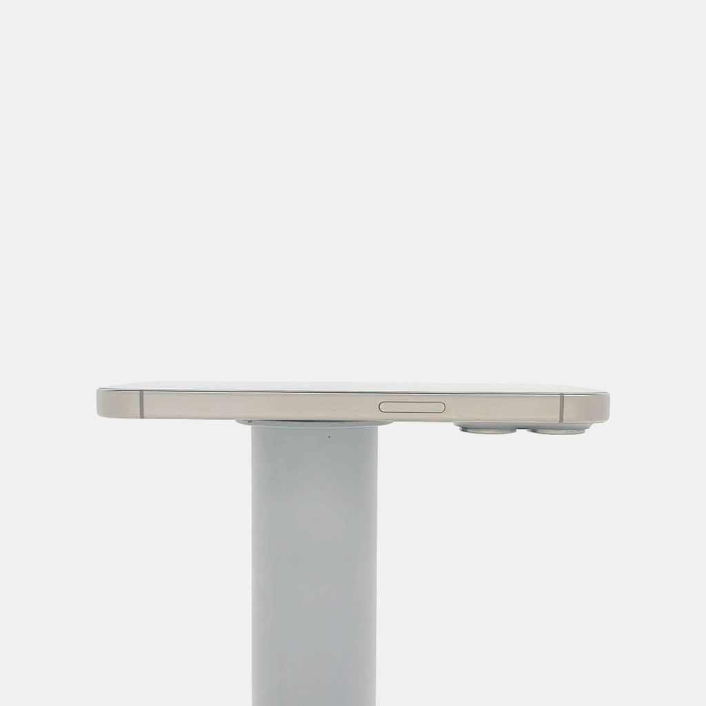 95新 Apple iPhone 15 Pro 128G 原色鈦金屬 中國大陸版