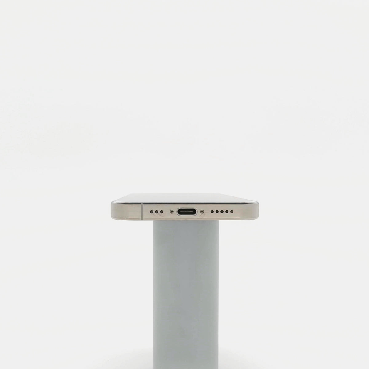 95新 Apple iPhone 16 Pro 128G 原色鈦金屬 中國大陸版