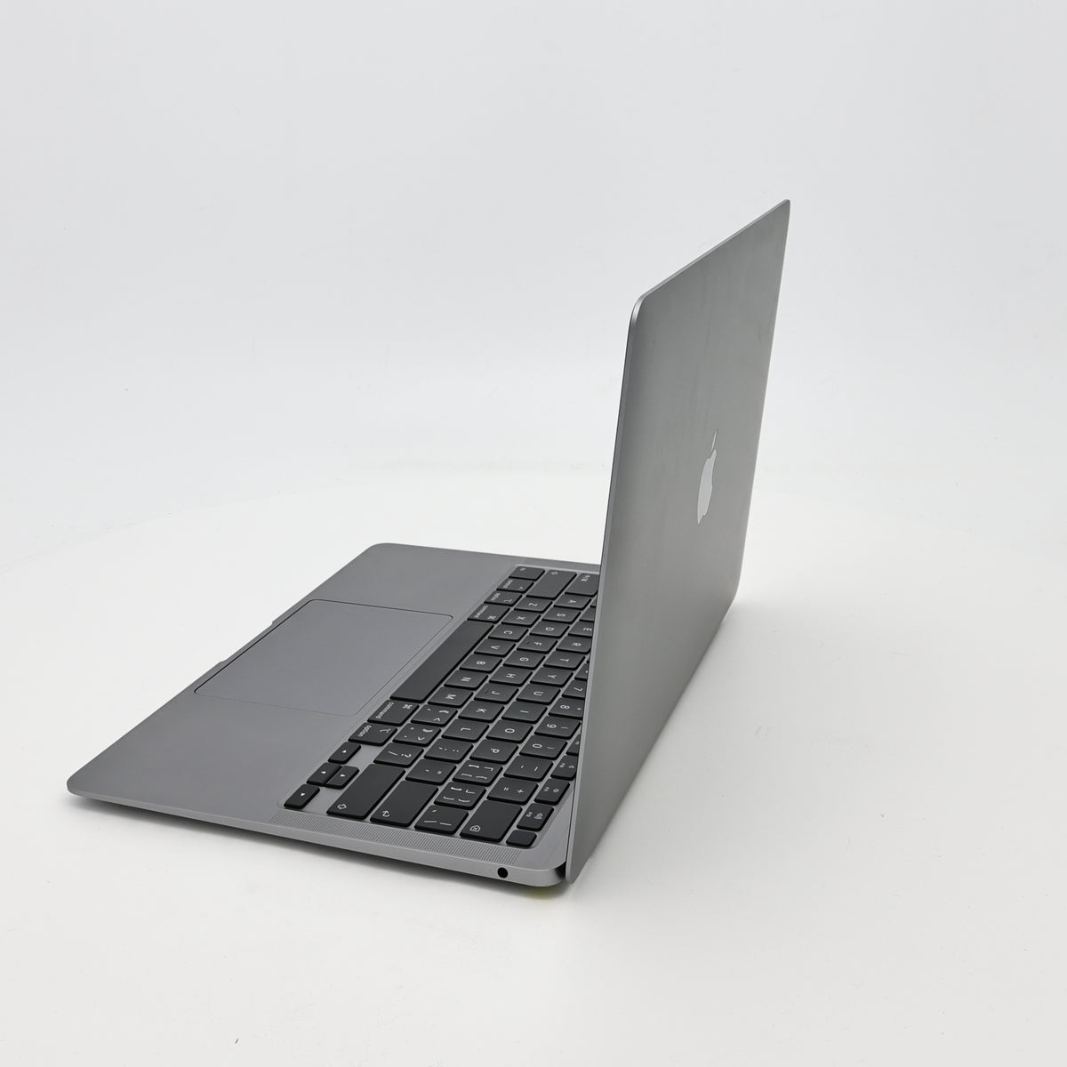 95新 Apple MacBook Air 20年 13寸 i3 1.1G 8G RAM 256G SSD 深空灰色