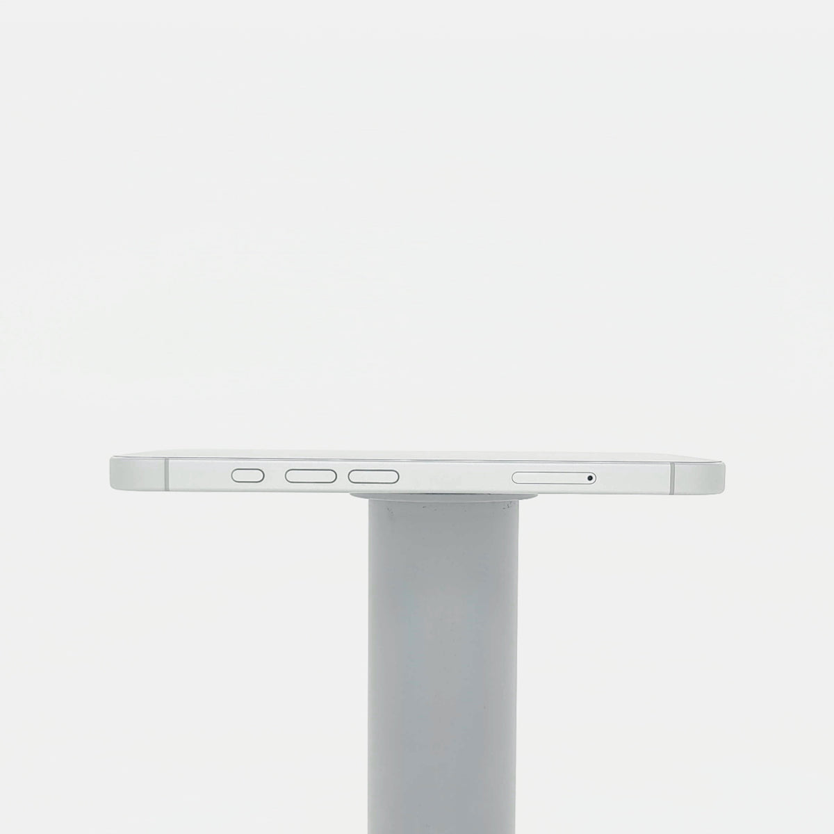 95新 Apple iPhone 16 128G 白色 中國大陸版