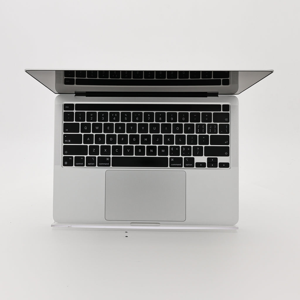 95新 Apple MacBook Pro 22年 13寸 M2（8+10核） 8G RAM 512G SSD 銀色