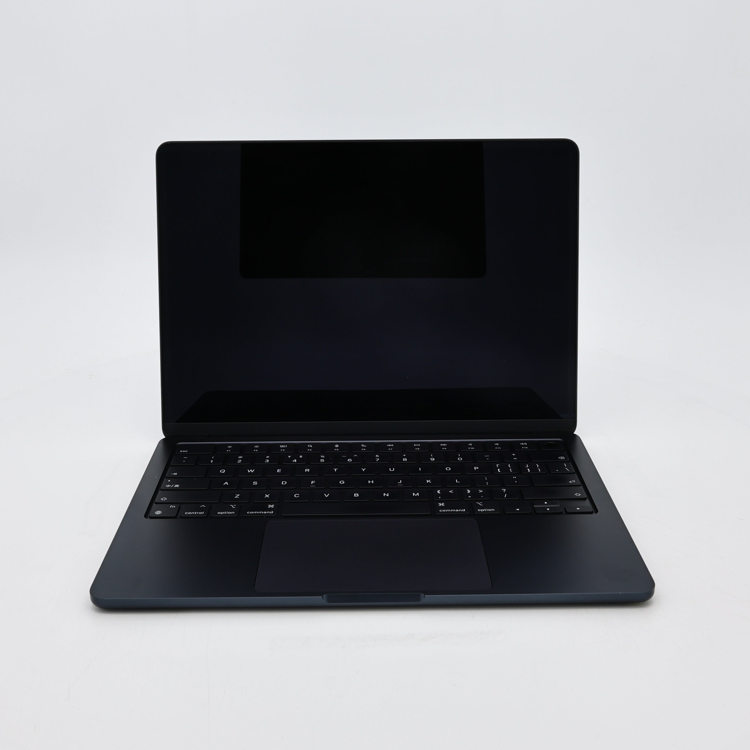 95新 Apple MacBook Air 22年 13寸 M2（8+8核） 8G RAM 256G SSD 午夜色