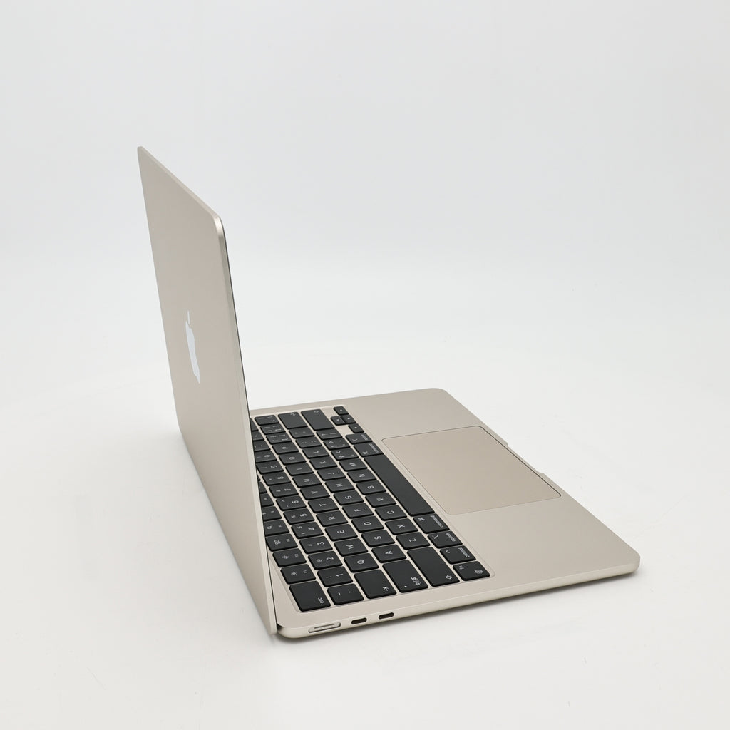 99新 Apple MacBook Air 22年 13寸 M2（8+8核） 16G RAM 256G SSD 星光色