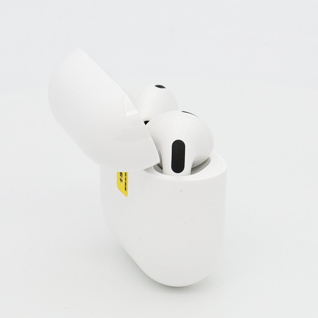 99新 Apple AirPods 5 白色