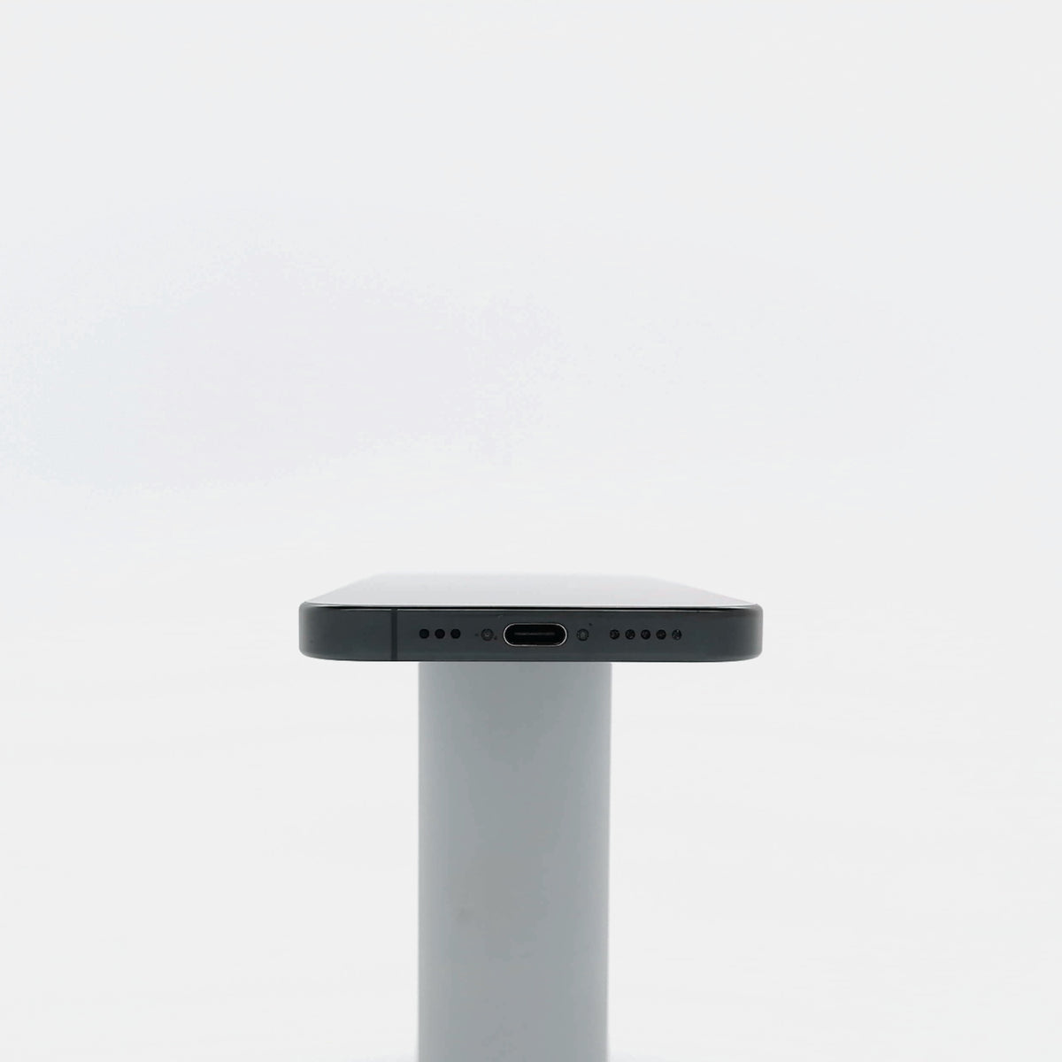 95新 Apple iPhone 16 Pro 128G 黑色鈦金屬 中國大陸版