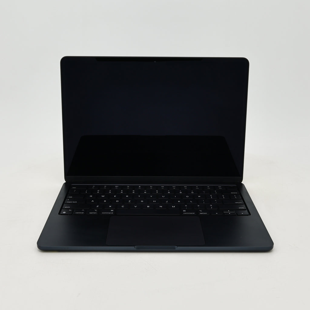95新 Apple MacBook Air 22年 13寸 M2（8+8核） 8G RAM 256G SSD 午夜色