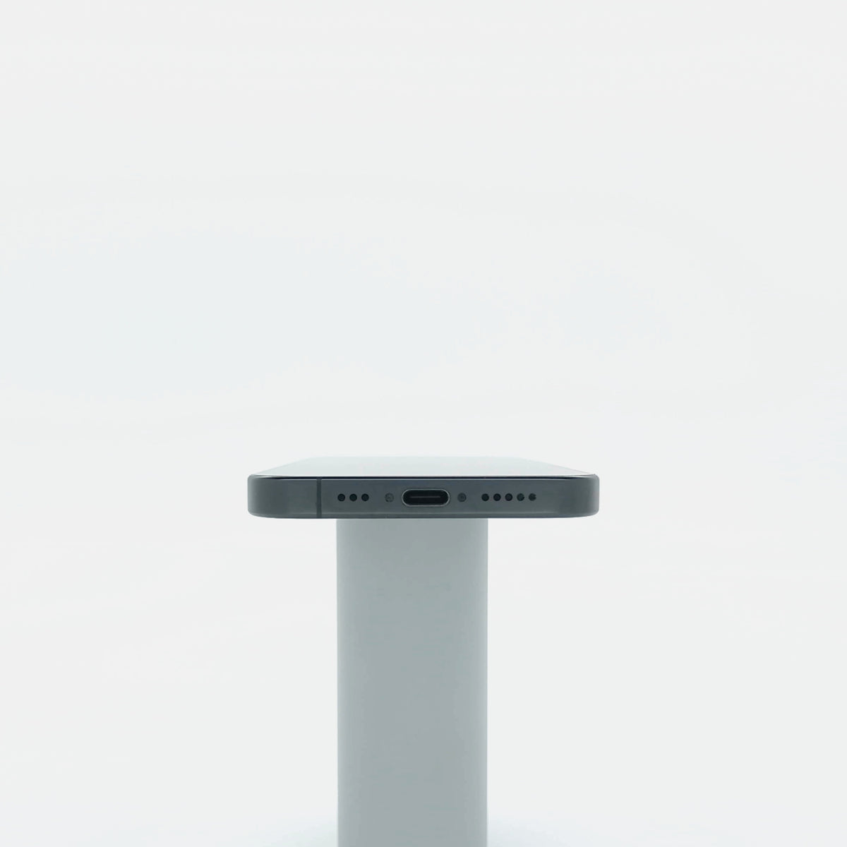 95新 Apple iPhone 16 Pro 128G 黑色鈦金屬 中國大陸版