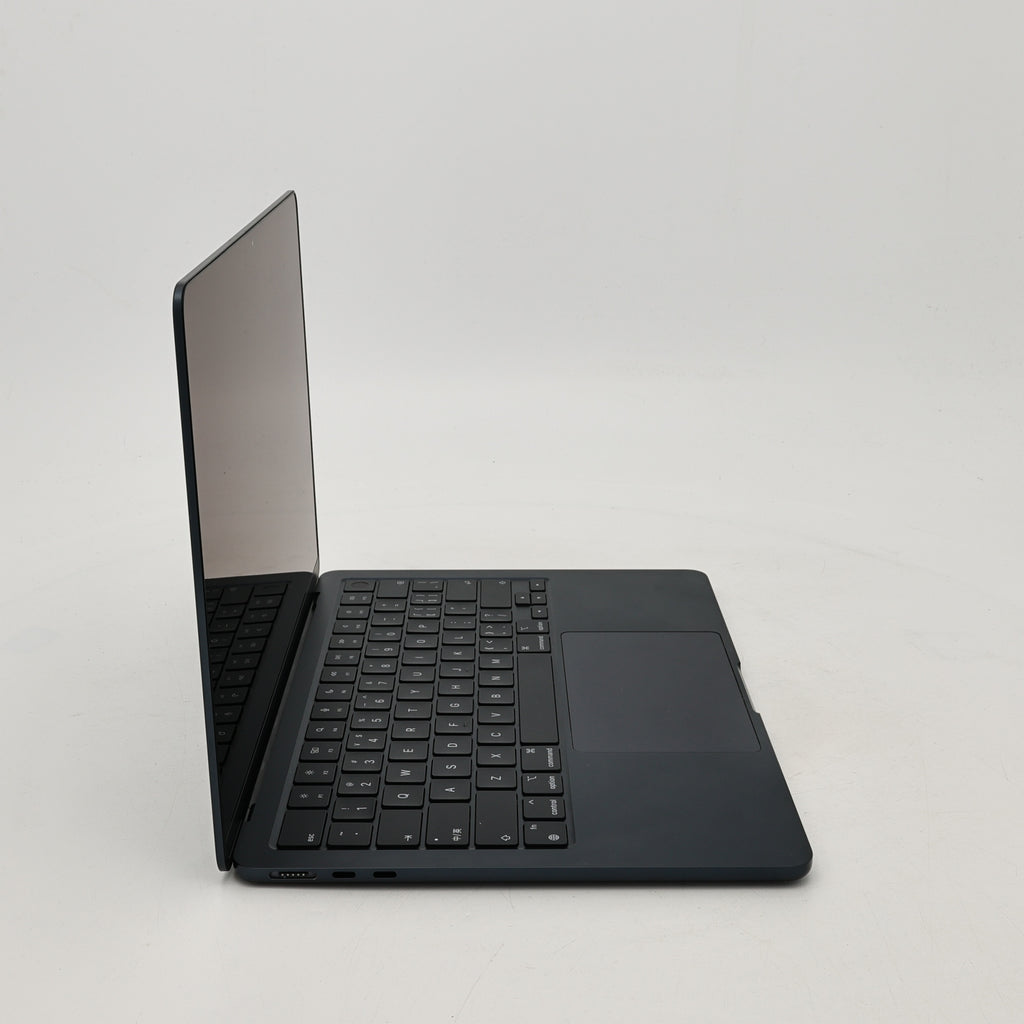 95新 Apple MacBook Air 22年 13寸 M2（8+8核） 16G RAM 256G SSD 午夜色