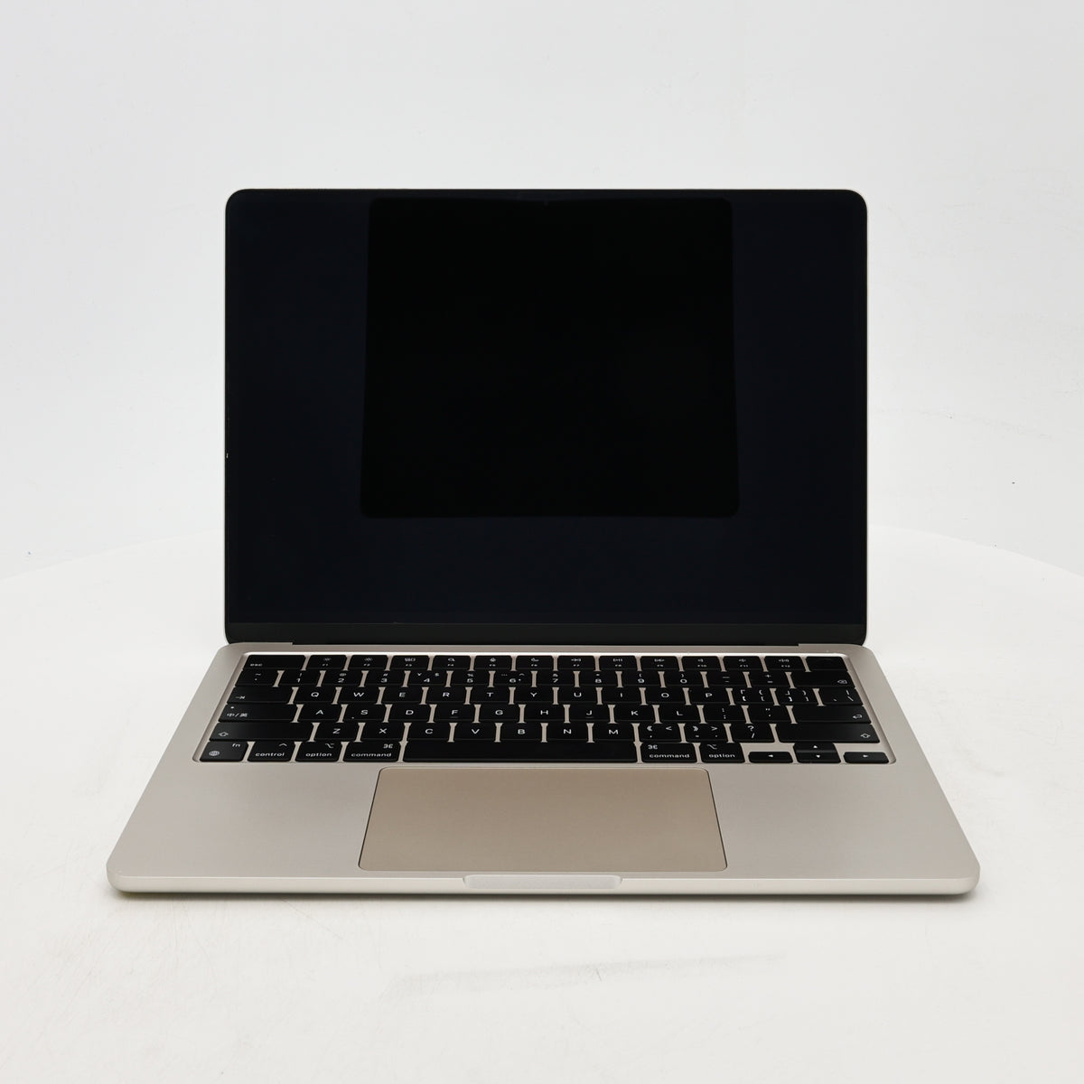95新 Apple MacBook Air 22年 13寸 M2（8+8核） 8G RAM 256G SSD 星光色