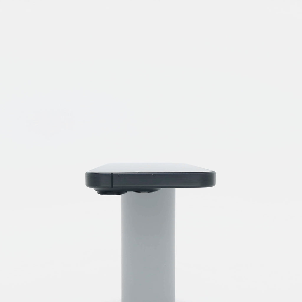 95新 Apple iPhone 16 Pro 128G 黑色鈦金屬 中國大陸版