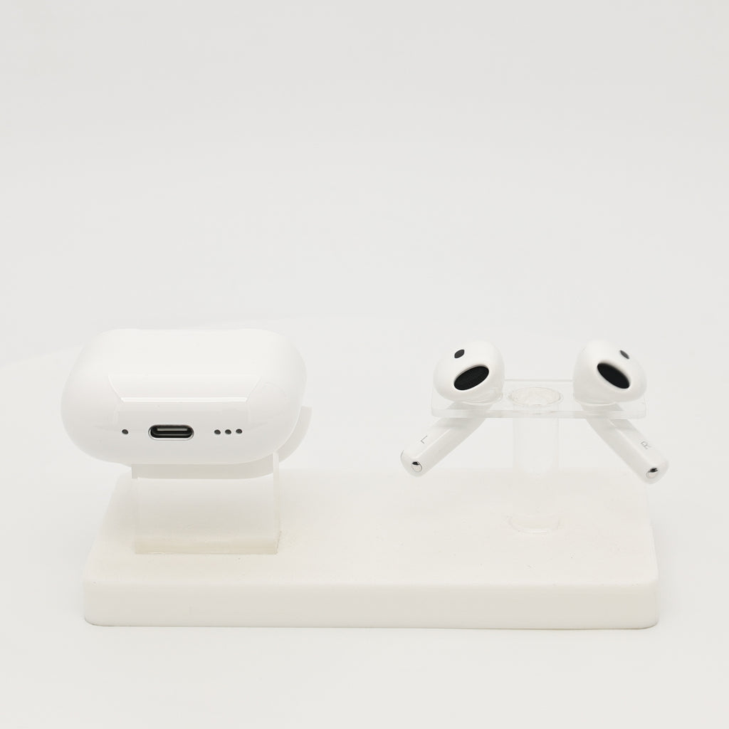 99新 Apple AirPods 5 白色