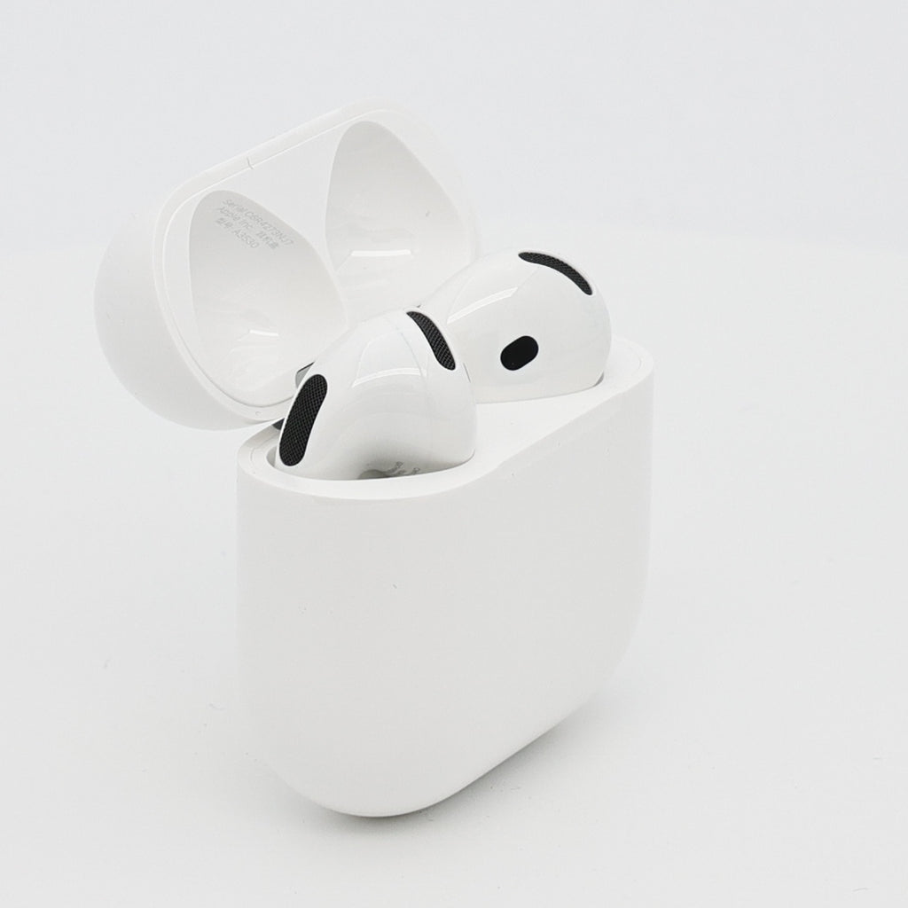 99新 Apple AirPods 5 白色