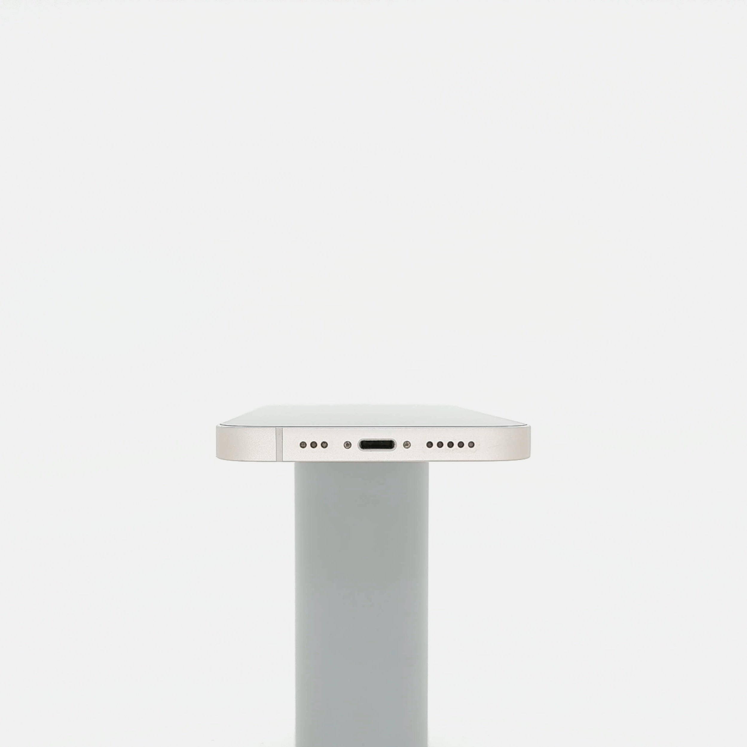 95新 Apple iPhone 13 128G 星光色 中國大陸版
