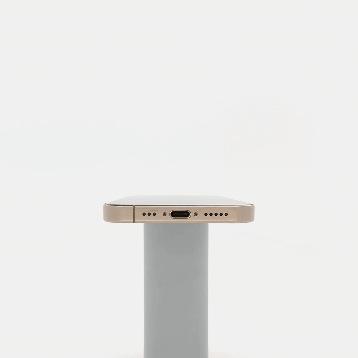 95新 Apple iPhone 16 Pro 128G 沙漠色鈦金屬 中國大陸版