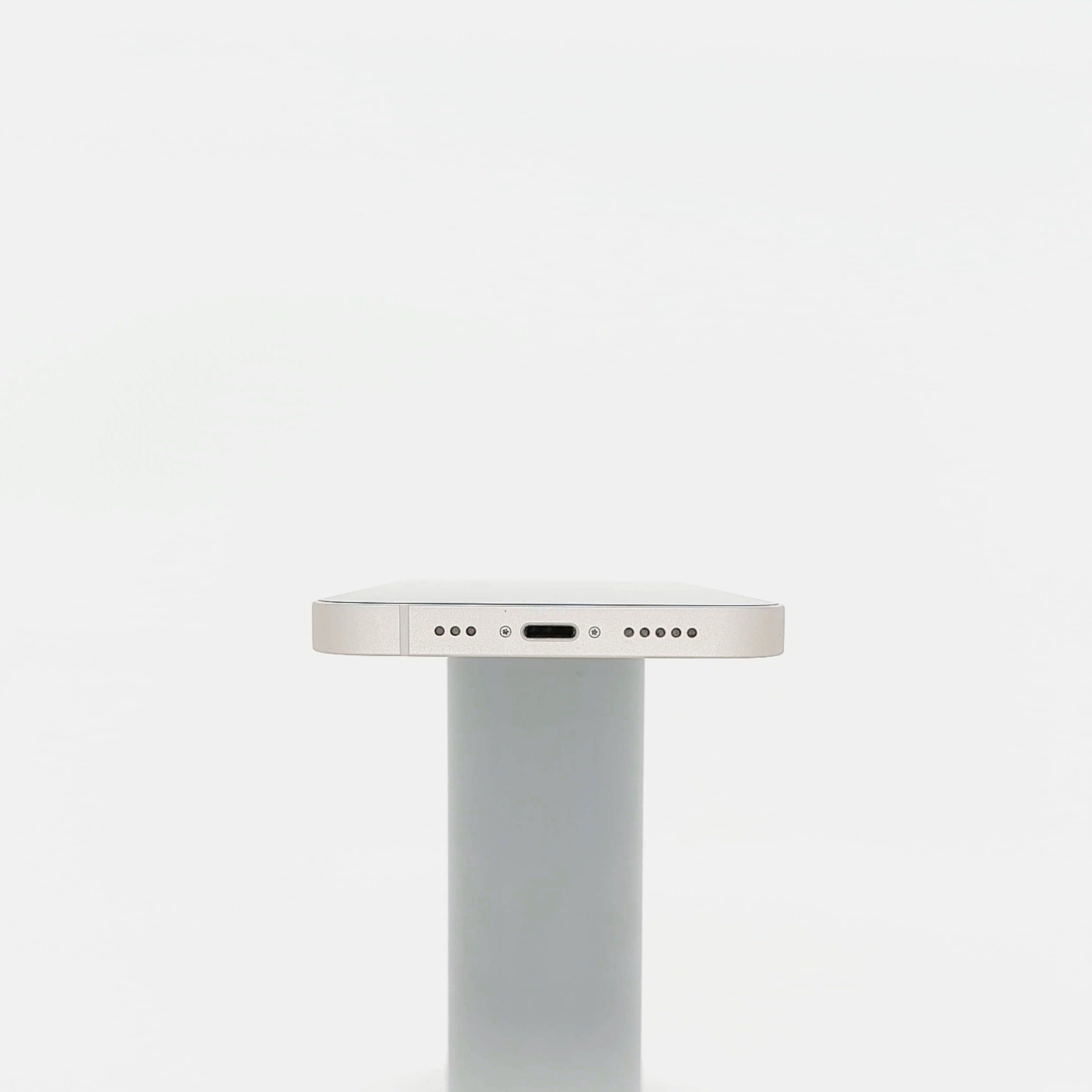 95新 Apple iPhone 13 128G 星光色 中國大陸版