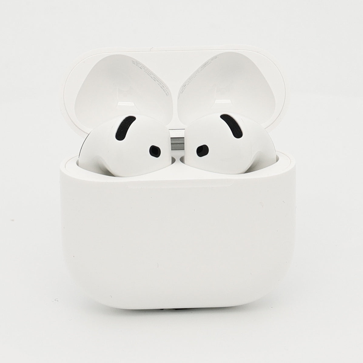 99新 Apple AirPods 4 (不支持主動降噪) 白色