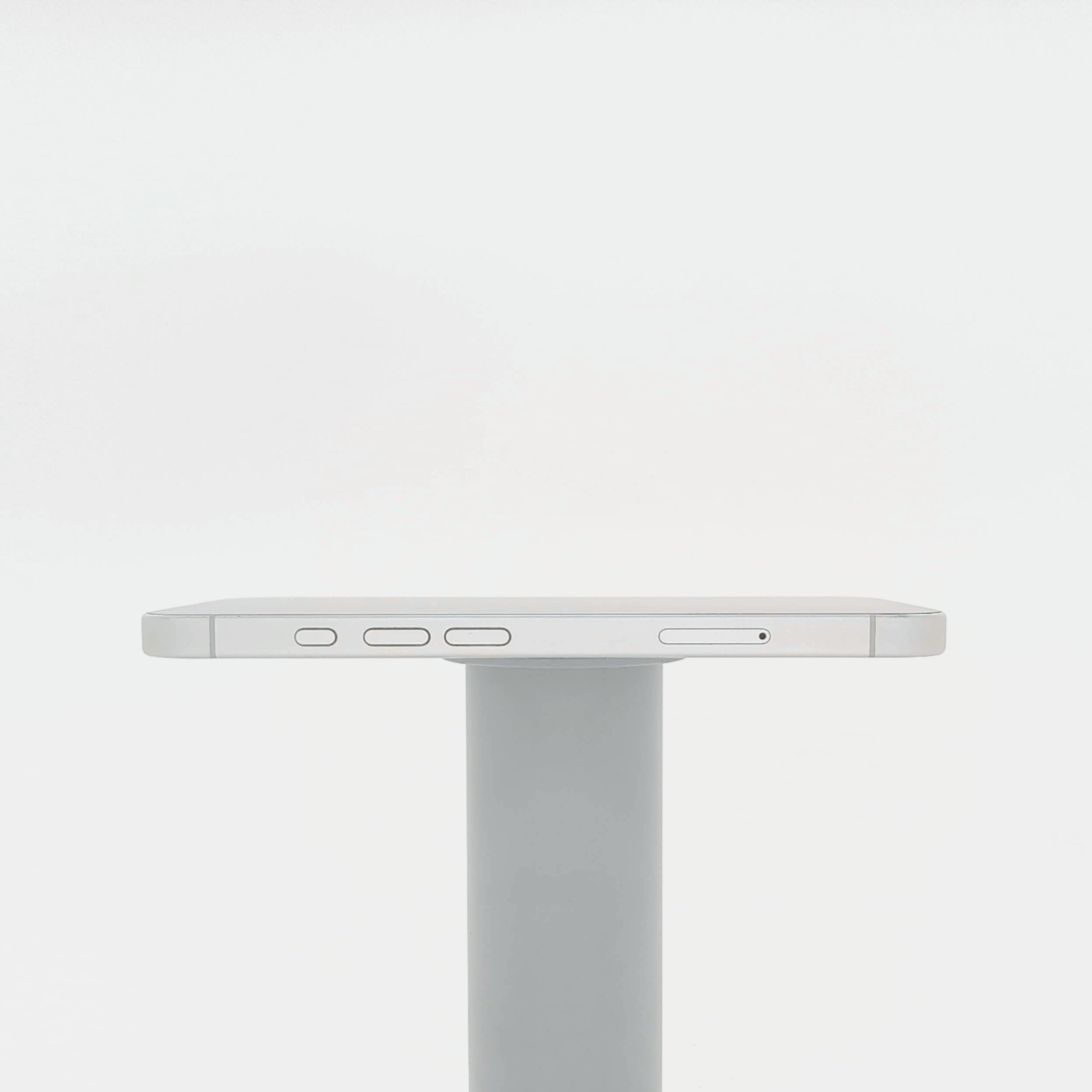 95新 Apple iPhone 16 256G 白色 中國大陸版