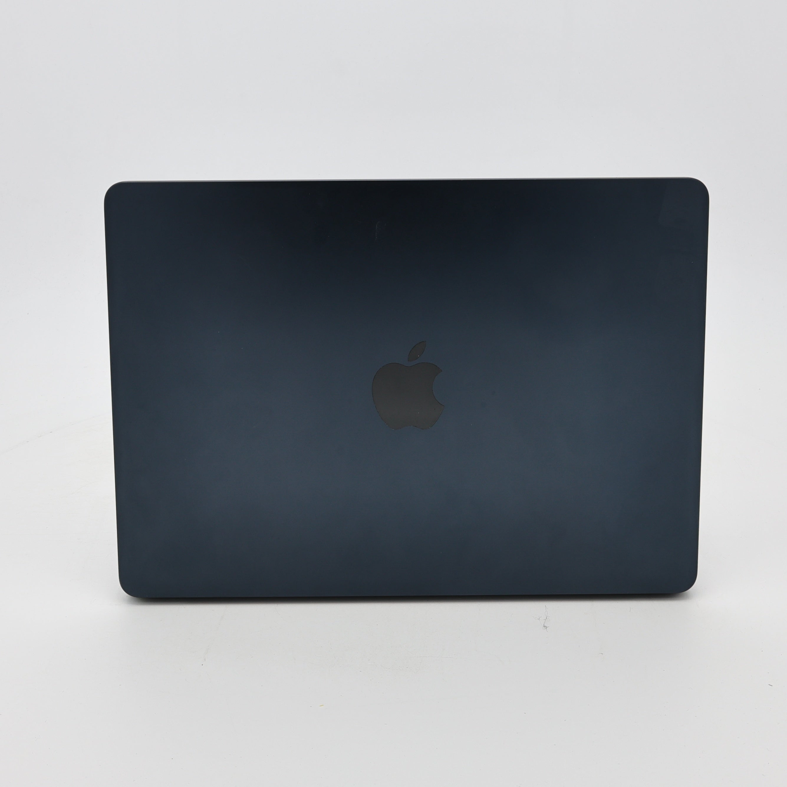 95新 Apple MacBook Air 22年 13寸 M2（8+8核） 8G RAM 256G SSD 午夜色