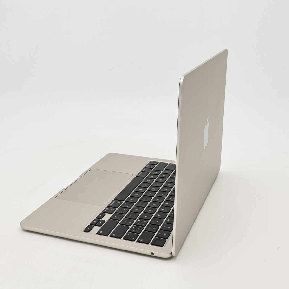 99新 Apple MacBook Air 24年 13寸 M3（8+8核） 8G RAM 256G SSD 星光色