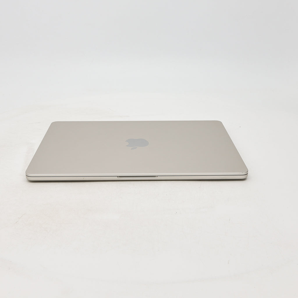 95新 Apple MacBook Air 22年 13寸 M2（8+8核） 8G RAM 256G SSD 星光色