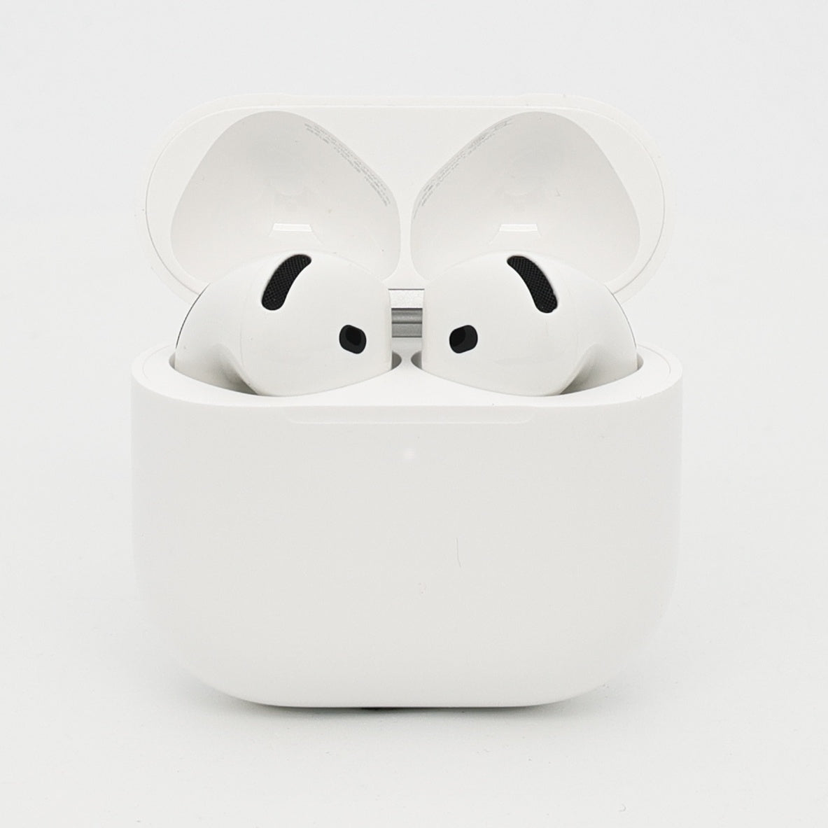 99新 Apple AirPods 4 (不支持主動降噪) 白色