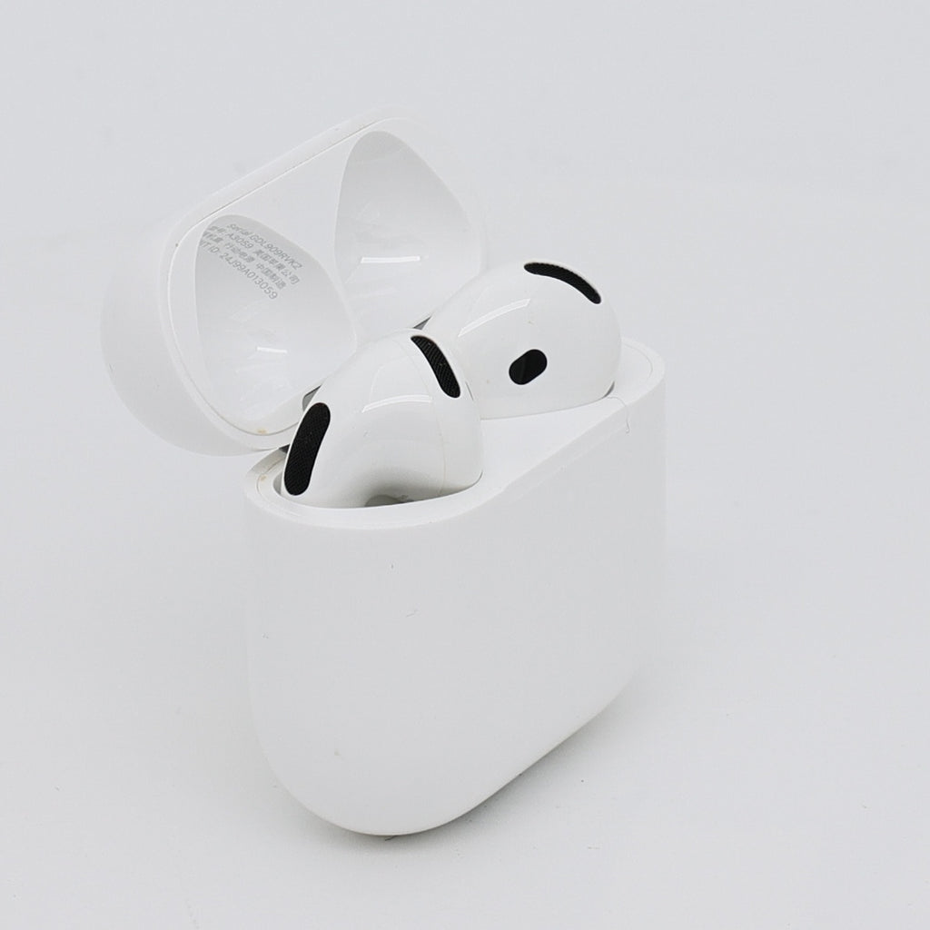 99新 Apple AirPods 4 (支持主動降噪) 白色