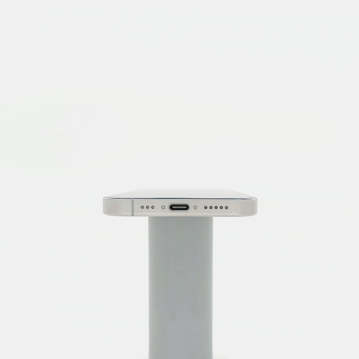 99新 Apple iPhone 16 Pro 128G 白色鈦金屬 中國大陸版