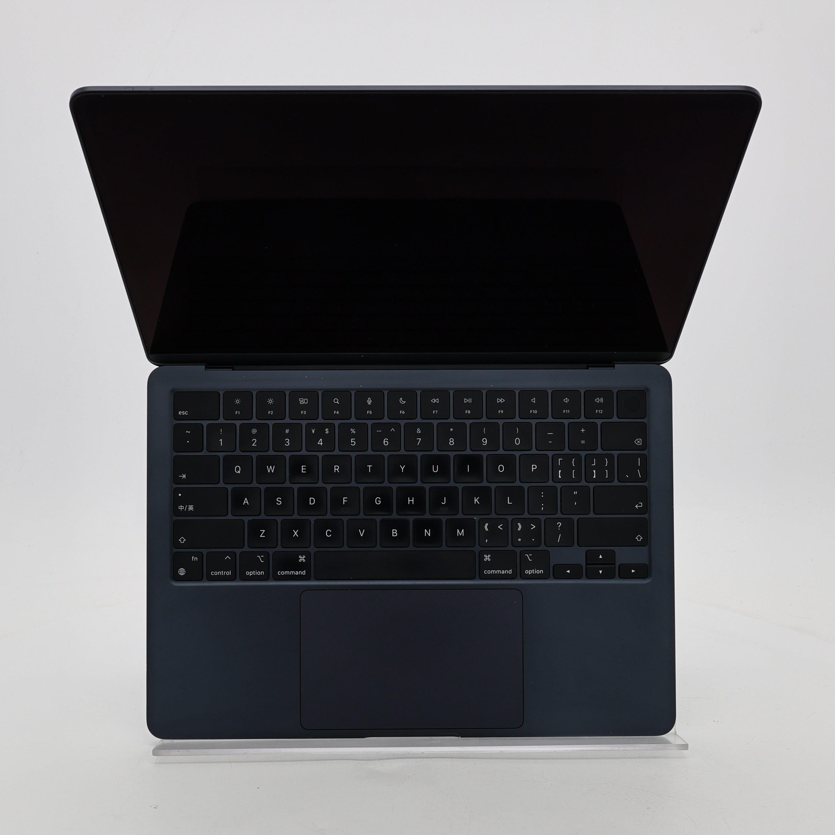 95新 Apple MacBook Air 22年 13寸 M2（8+8核） 8G RAM 256G SSD 午夜色