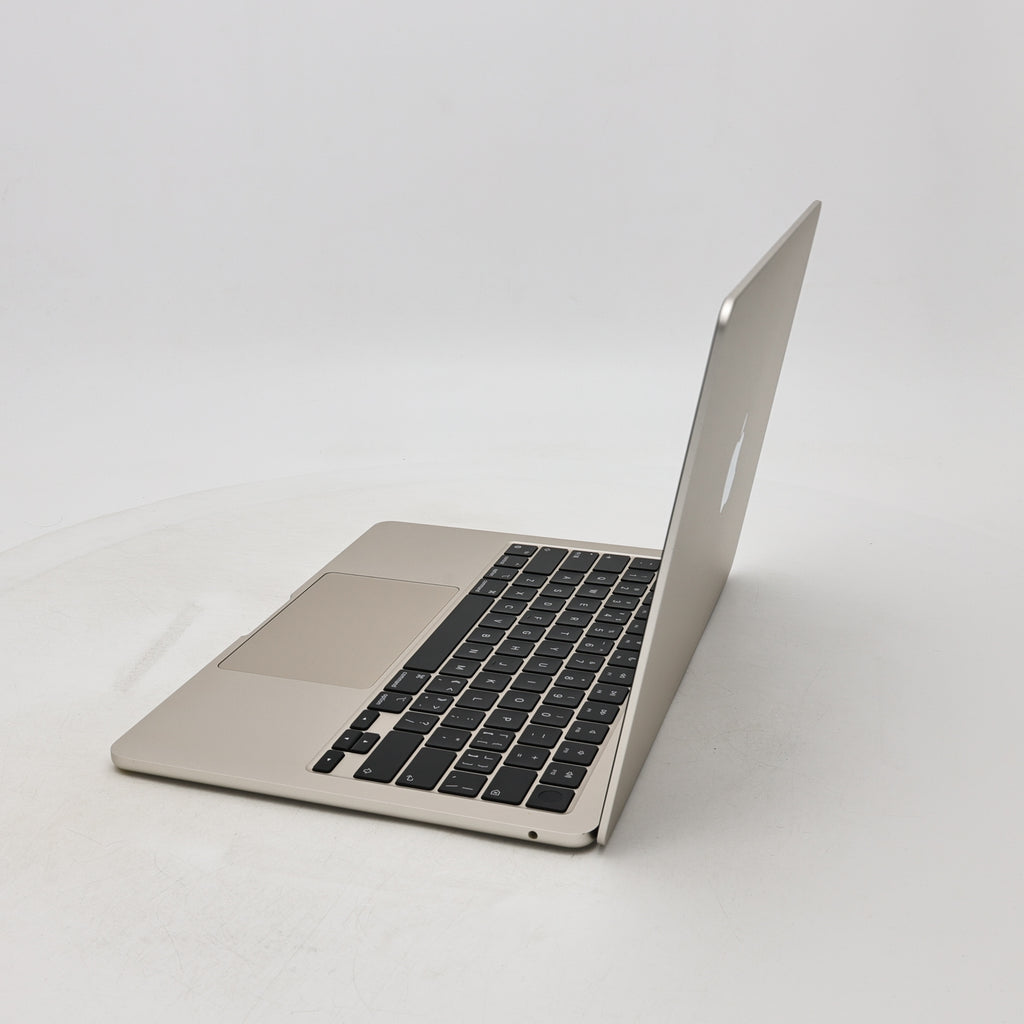 95新 Apple MacBook Air 22年 13寸 M2（8+8核） 8G RAM 256G SSD 星光色