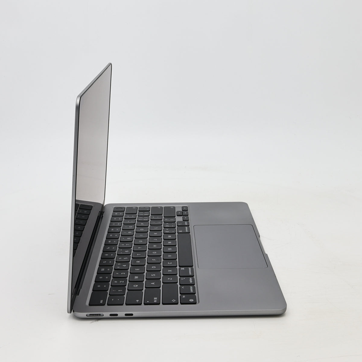 95新 Apple MacBook Air 22年 13寸 M2（8+8核） 8G RAM 256G SSD 深空灰色