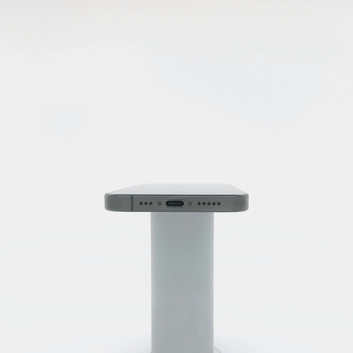 95新 Apple iPhone 15 Pro 128G 黑色鈦金屬 中國大陸版