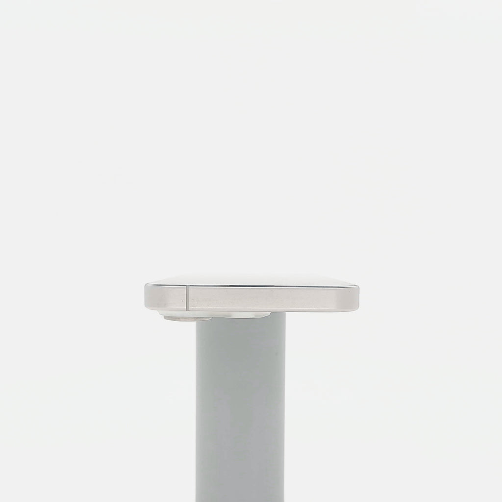 95新 Apple iPhone 15 Pro 128G 白色鈦金屬 中國大陸版