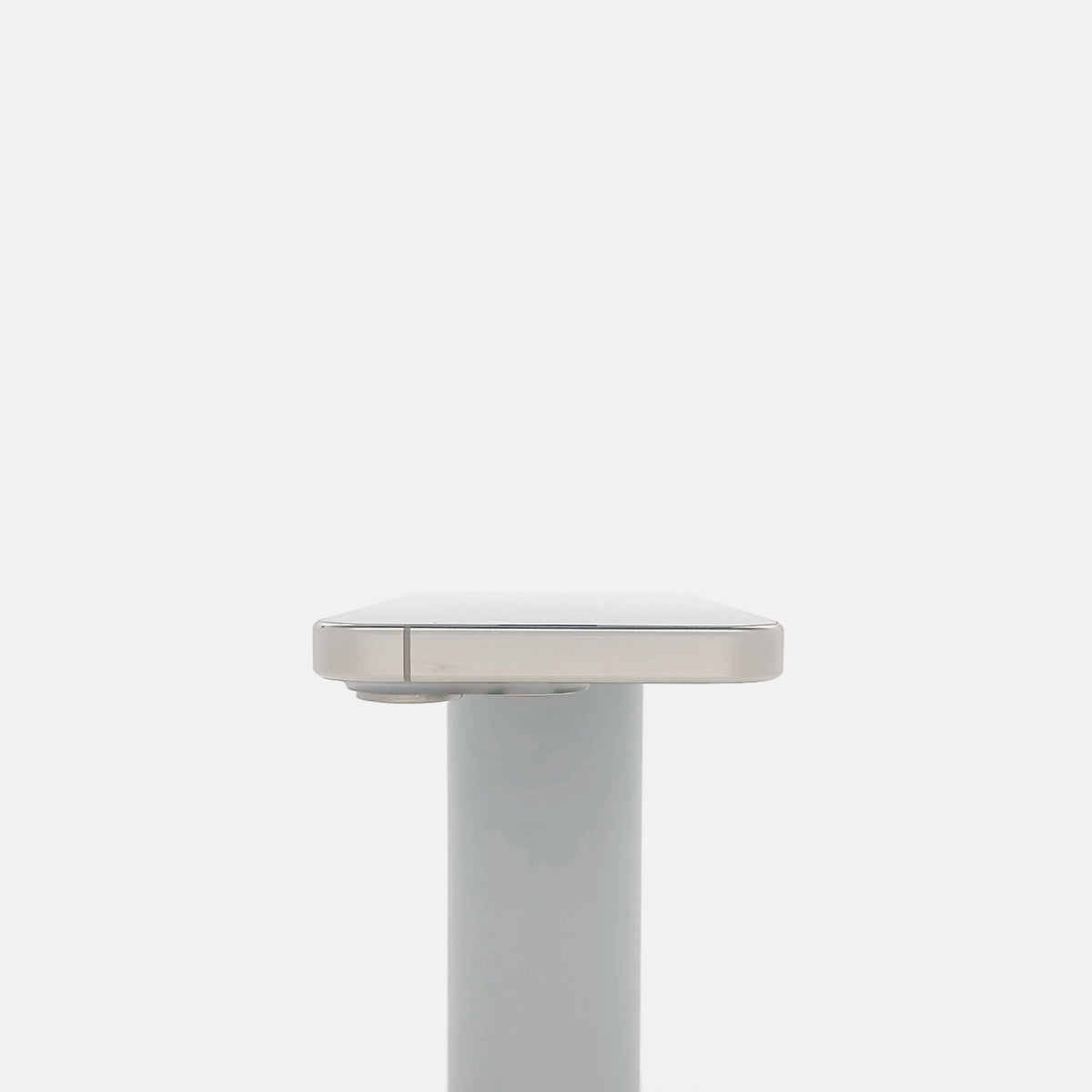 95新 Apple iPhone 15 Pro 128G 原色鈦金屬 中國大陸版
