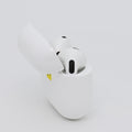 99新 Apple AirPods 5 白色