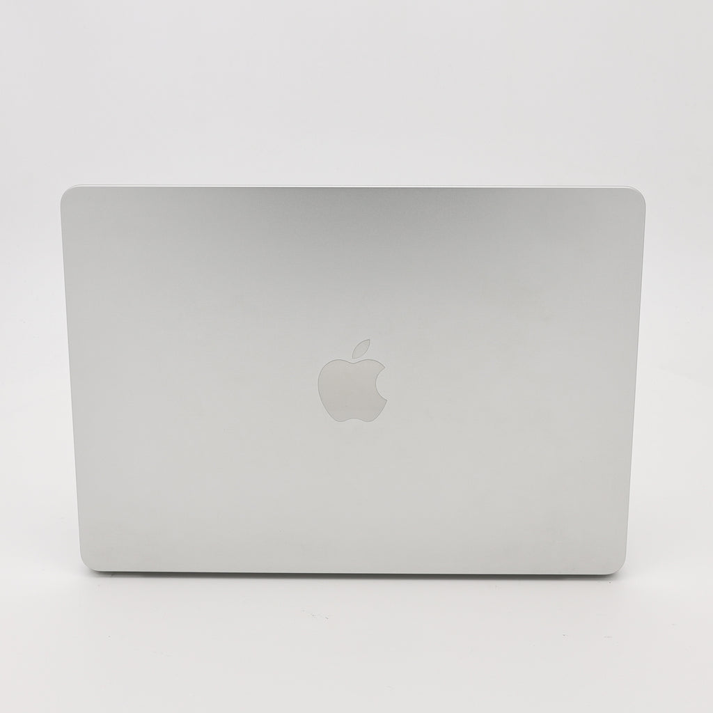 95新 Apple MacBook Air 22年 13寸 M2（8+8核） 8G RAM 256G SSD 銀色