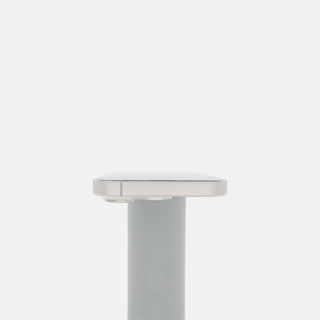 95新 Apple iPhone 15 Pro 256G 白色鈦金屬 中國大陸版