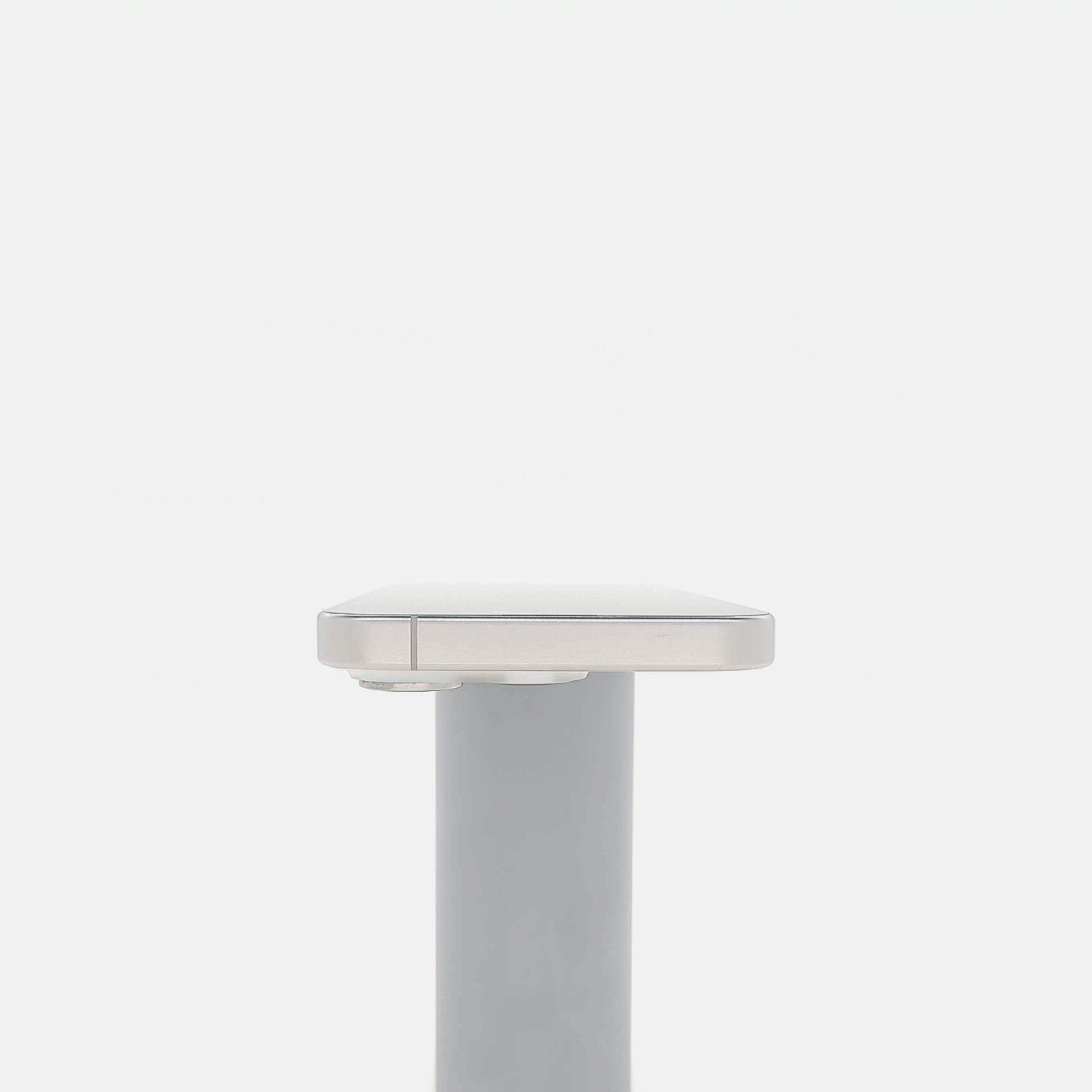 95新 Apple iPhone 15 Pro 256G 白色鈦金屬 中國大陸版