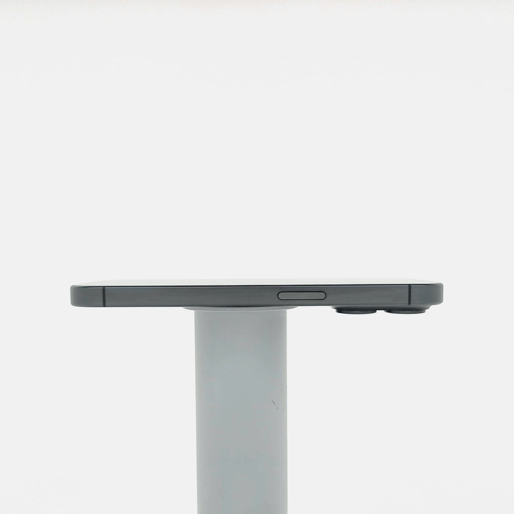 95新 Apple iPhone 15 Pro 128G 黑色鈦金屬 中國大陸版