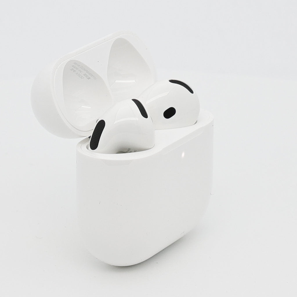 99新 Apple AirPods 5 白色