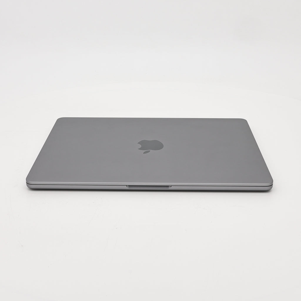 95新 Apple MacBook Air 22年 13寸 M2（8+8核） 16G RAM 256G SSD 深空灰色