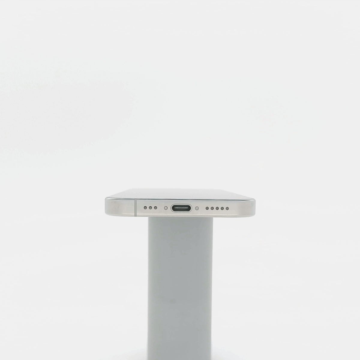95新 Apple iPhone 16 Pro 128G 白色鈦金屬 中國大陸版