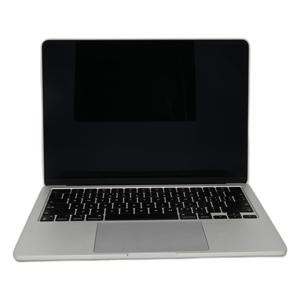 95新 Apple MacBook Air 22年 13寸 M2（8+8核） 16G RAM 256G SSD 銀色